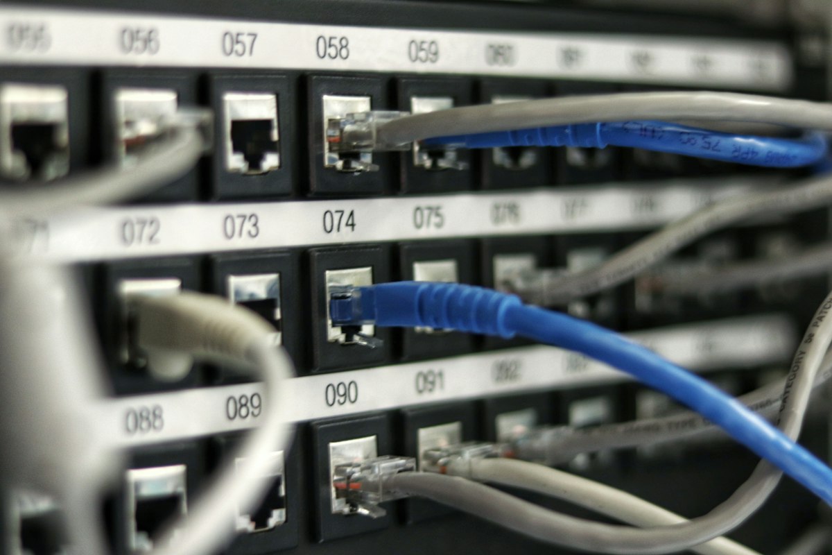 Container Networking Deep Dive: Connecting Docker and Podman Containers